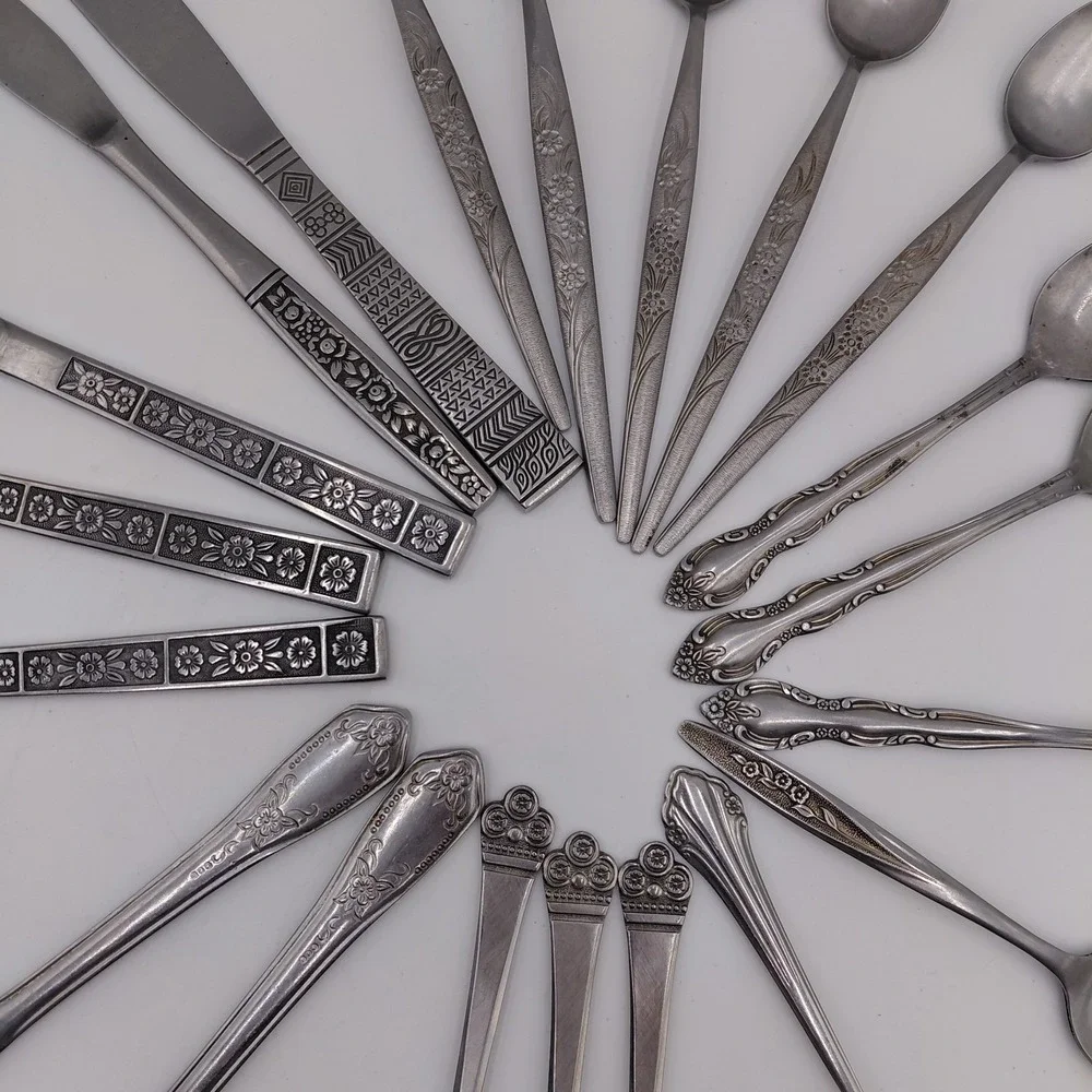 Vtg Flatware Mixed Lot 20 Ornate Fancy Patterns Silverware Jewelry Art Geometric